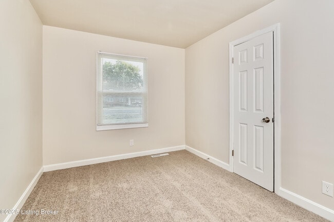 Building Photo - 5401 Johnsontown Rd