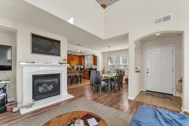 Building Photo - 7604 Stone Bluff Way