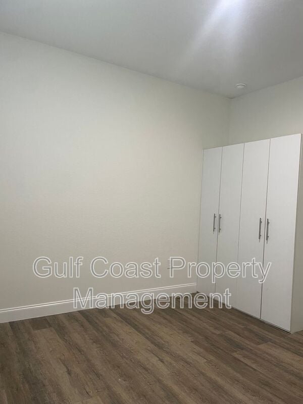 Building Photo - 126 Viewpoint Dr