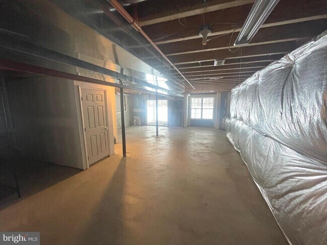 Building Photo - 365 W Boulder Dr