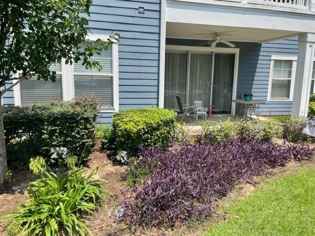 Primary Photo - 2801 Chancellorsville Dr