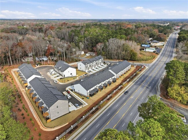 Building Photo - 5728 Urban Vlg Wy