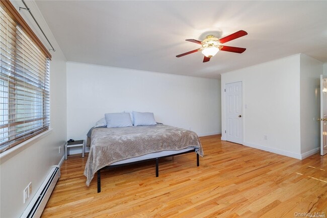 Building Photo - 138 N Forest Ave