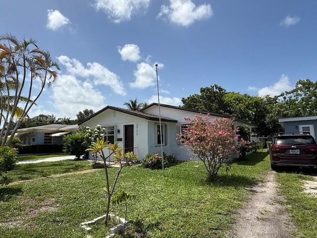 Building Photo - 2711 Dewey St