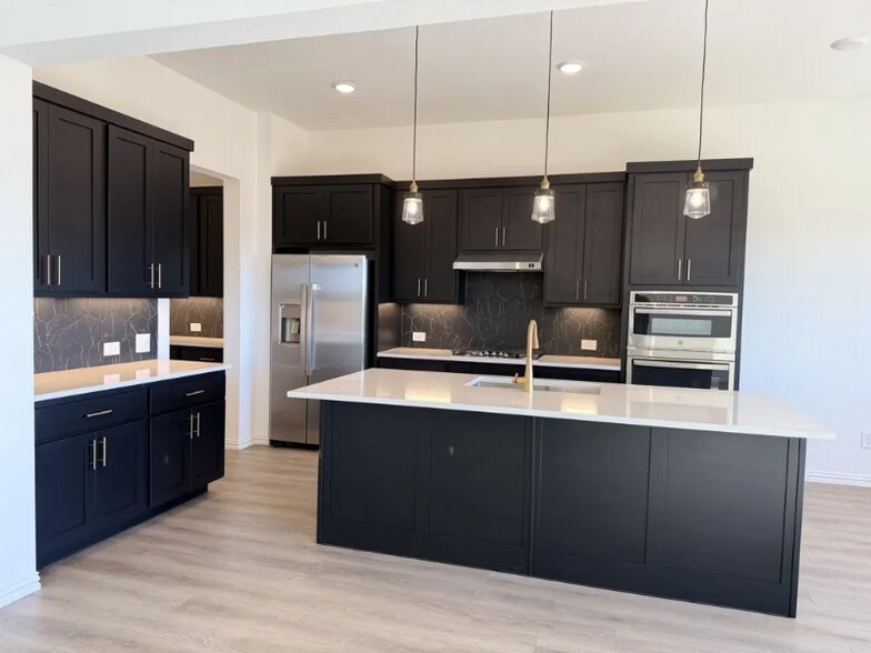 Building Photo - 1908 Wishon Rd