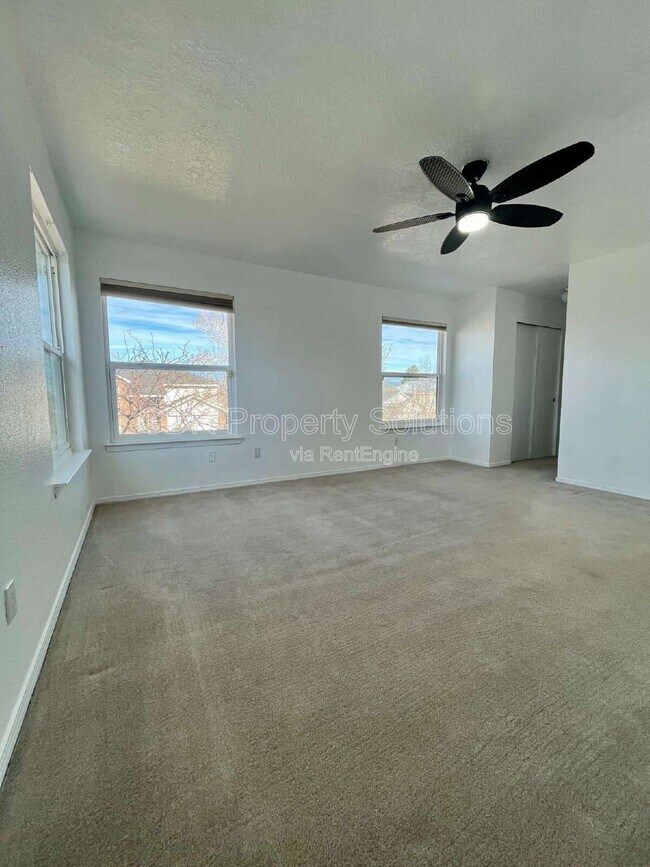 Building Photo - 8123 Waterbury Pl NW