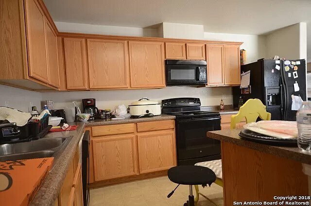 Building Photo - 11231 Sierra Trail