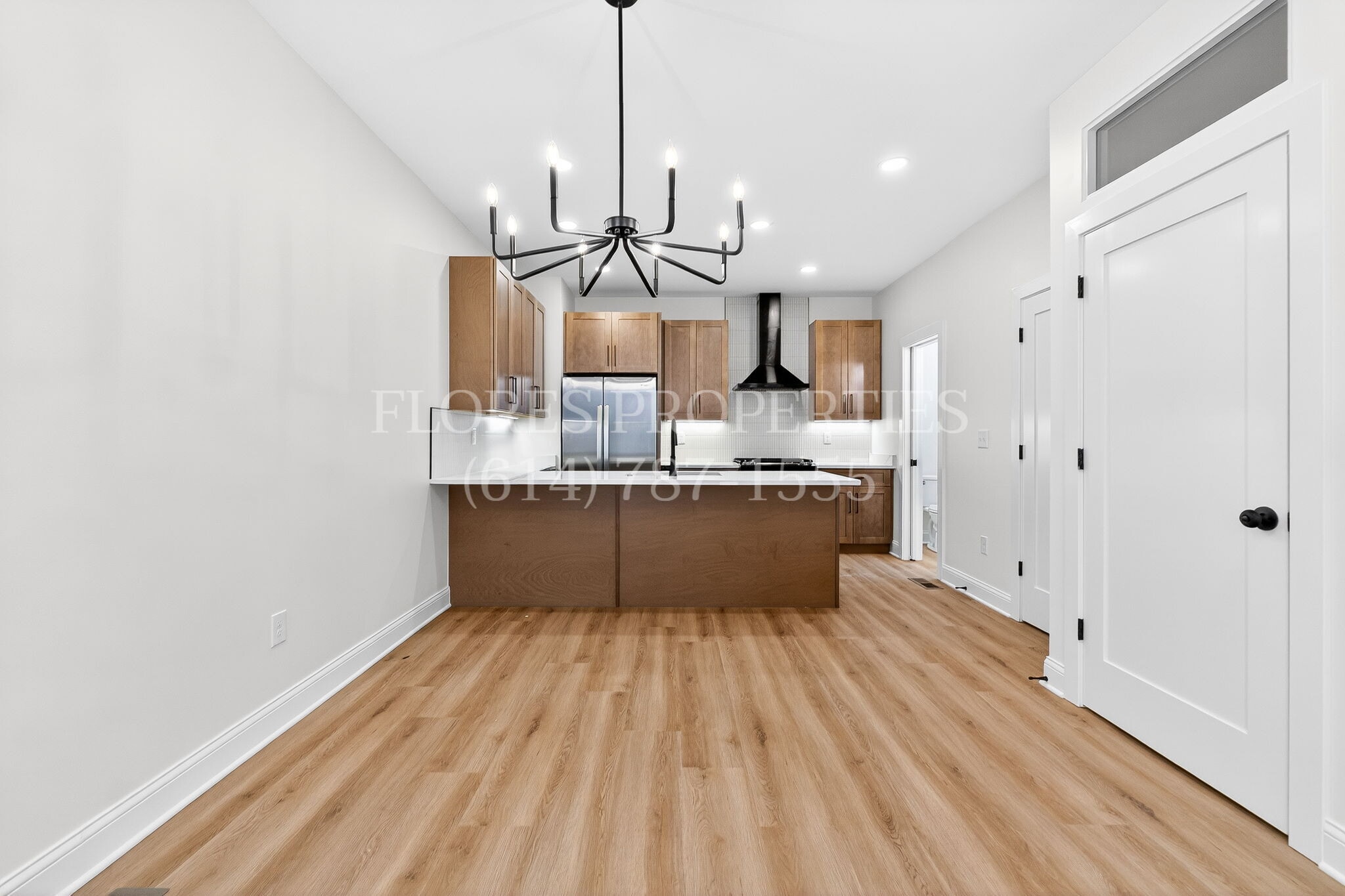 Building Photo - 698 S 22nd St