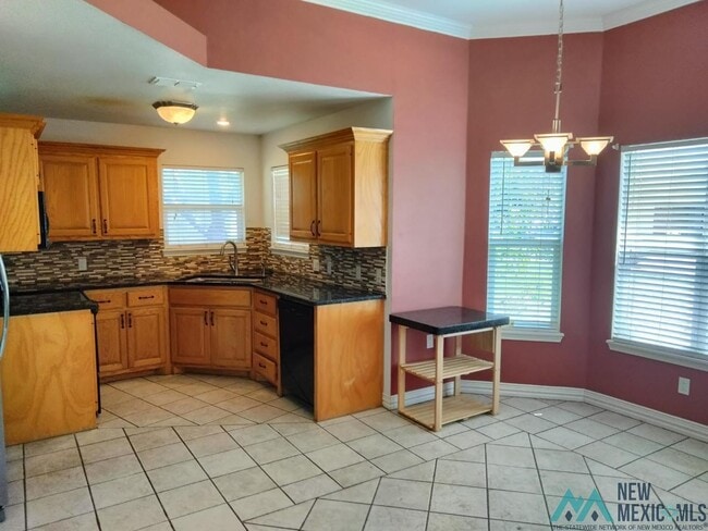 Building Photo - 3845 Benjamin Davis Dr