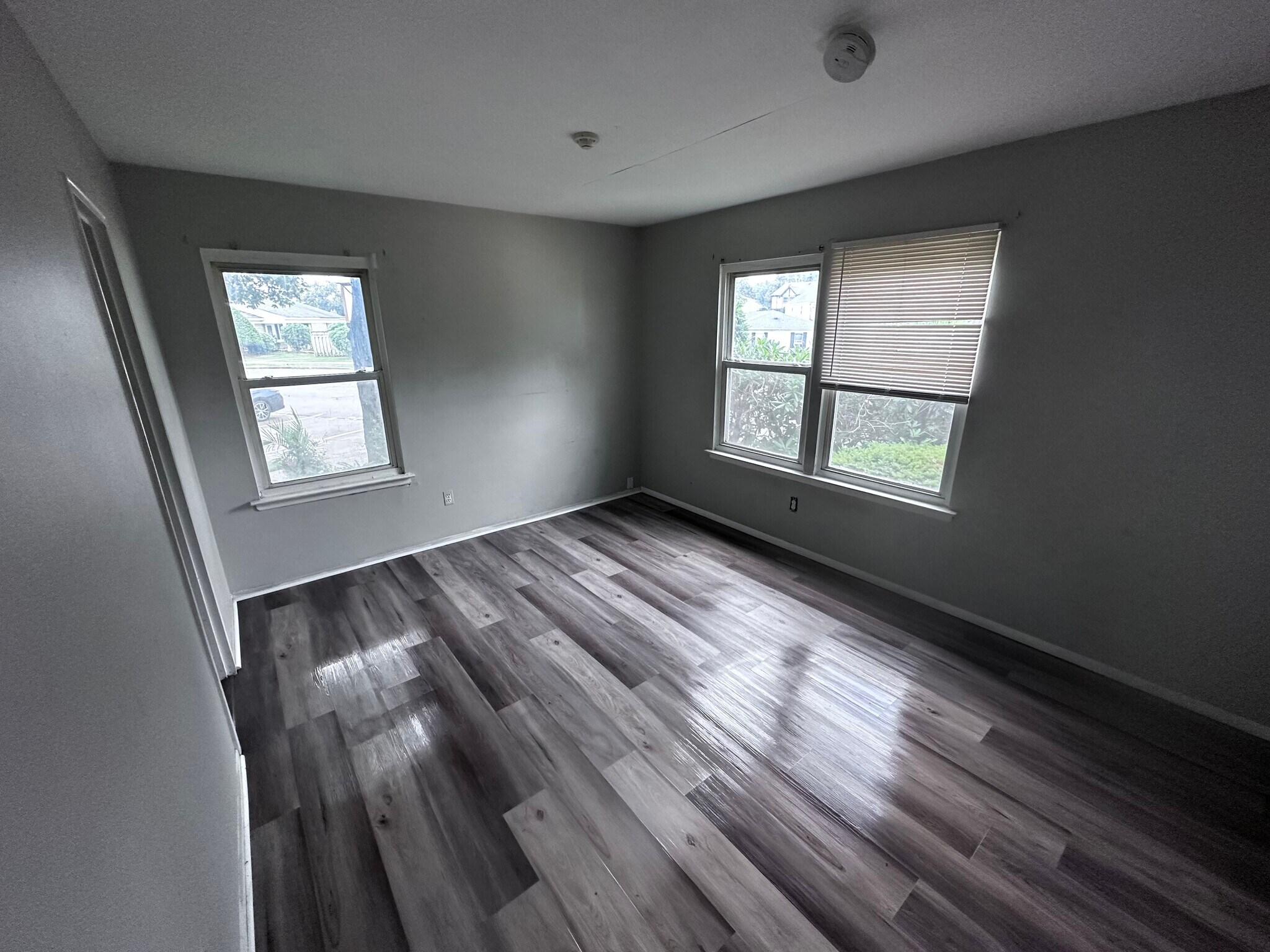 Building Photo - 8G Ethan Allen Ct