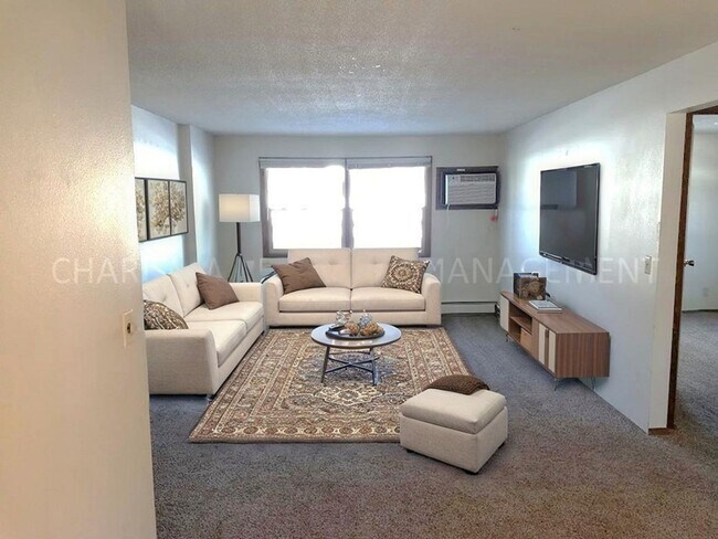 Building Photo - 2 BD - WHEN LOCATION, COMMUNITY AND PRICE ...