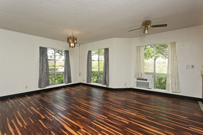 Primary Photo - BEAUTIFUL 2 BD 1 BA 2 CAR TOWNHOME IN MILI...