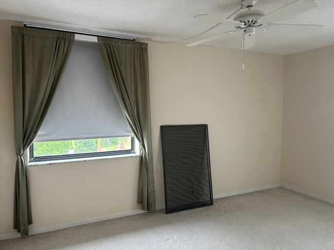 Building Photo - 3490 N Key Dr