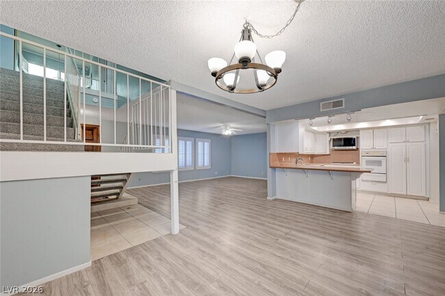 Building Photo - 3518 Blackstone St