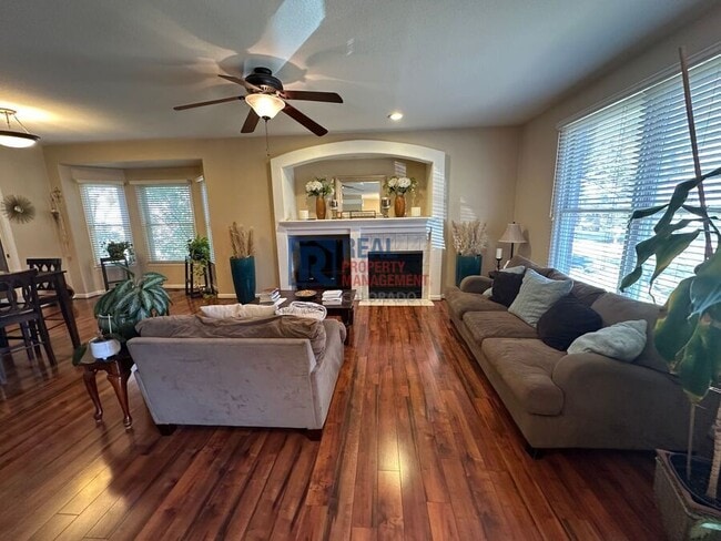 Building Photo - 11366 E Alabama Cir