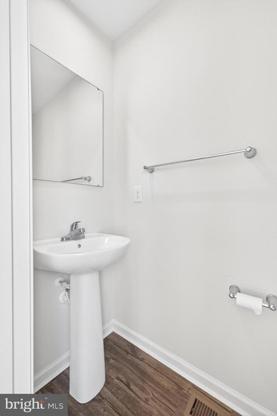 Building Photo - 6364 Pebblebrook Dr