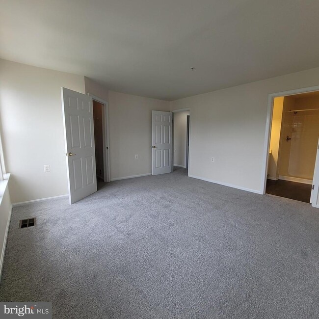 Building Photo - 3032 Bellamy Way