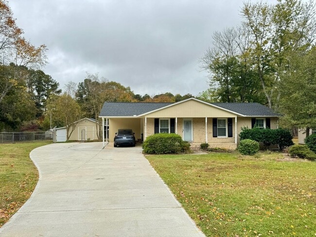 Building Photo - Three Bedroom Ranch Home in Garner