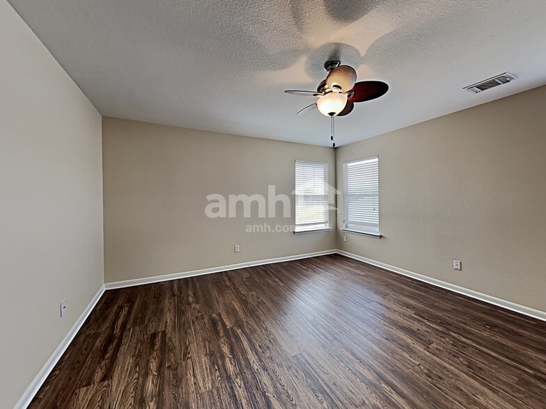 Building Photo - 3846 Clobourne Crossing Ln