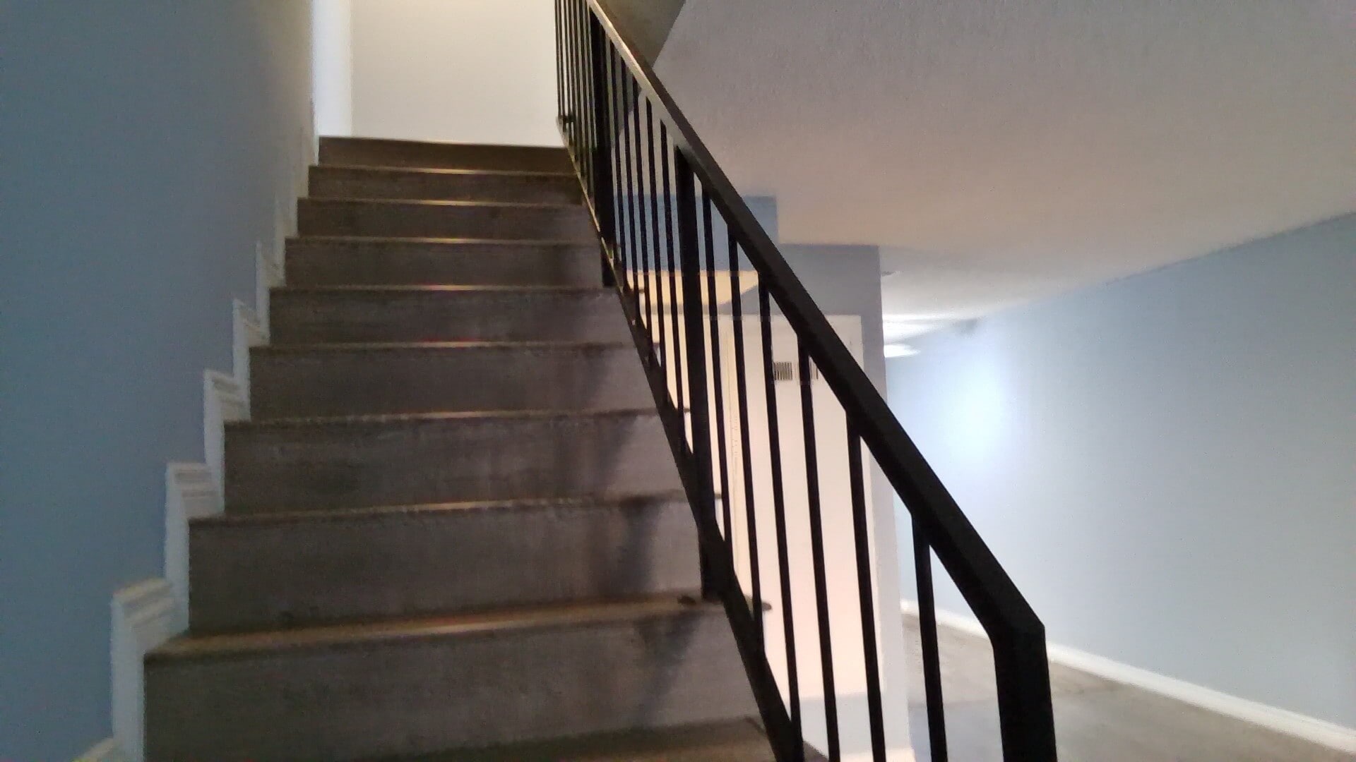 Building Photo - 4130 Manhattan Beach Blvd