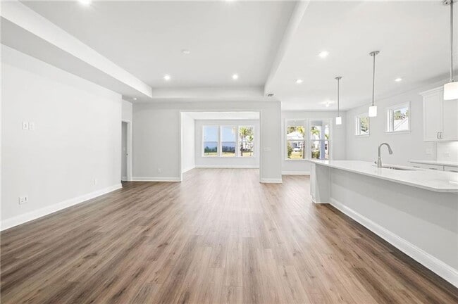 Building Photo - Waterways