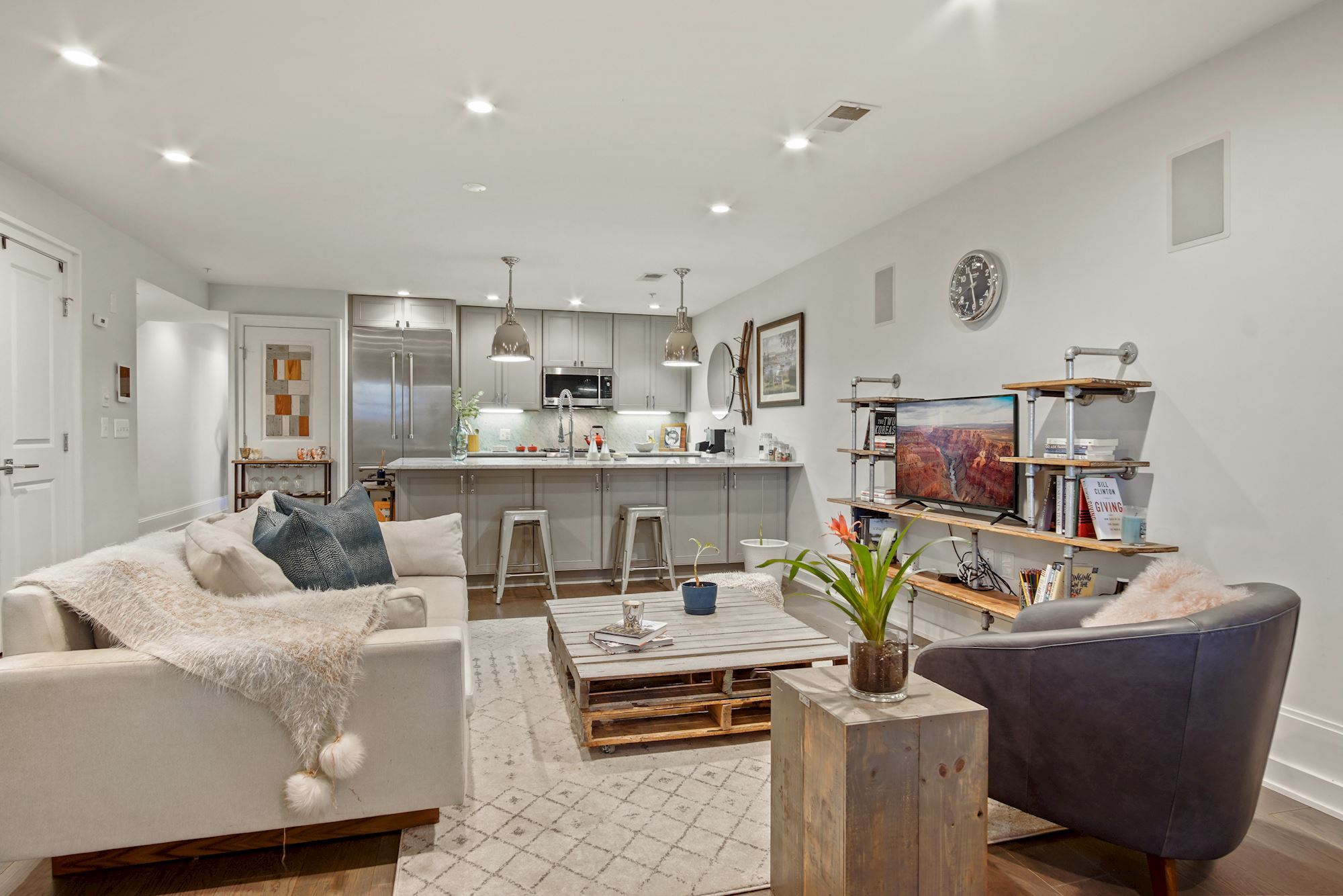 Building Photo - 1506 Q St NW