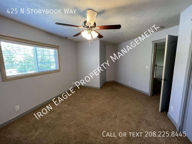 Building Photo - 425 N Story Book Way