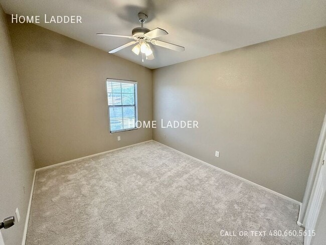 Building Photo - 4307 S Rim Ct