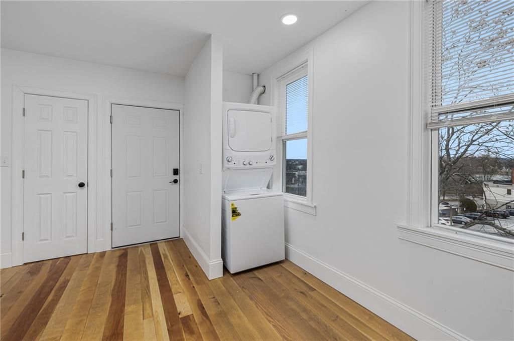 Building Photo - 30 Cypress St