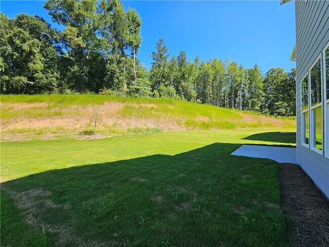 Building Photo - 7313 Yewtree Dr