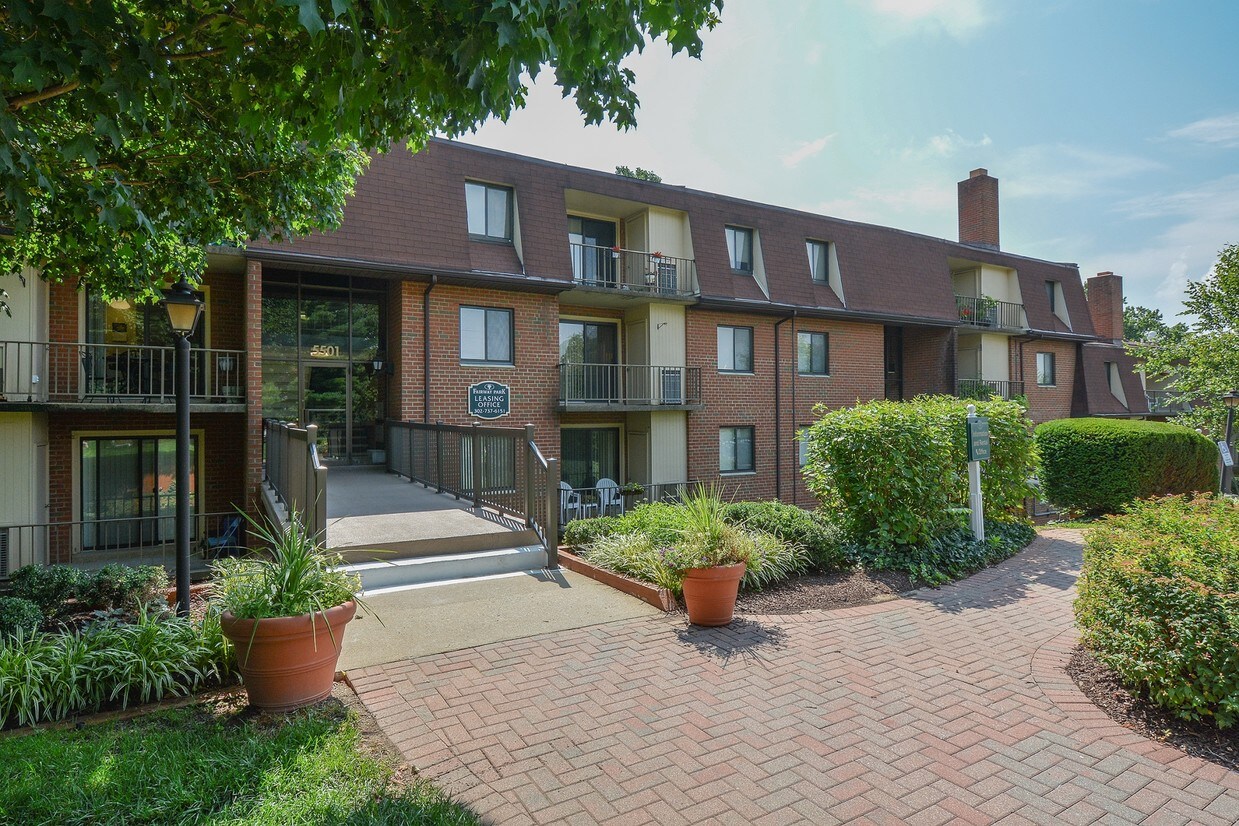 Fairway Park Apartments Townhomes - Wilmington De Apartment Finder