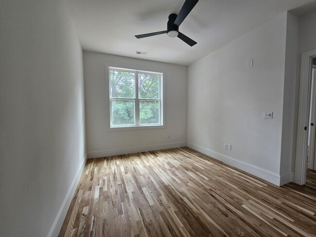 Building Photo - 3809 Lands End Ct