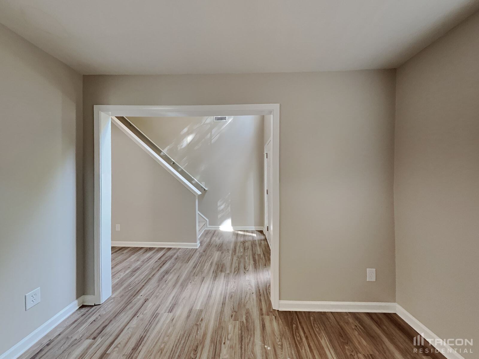 Building Photo - 1916 Lexington Ave