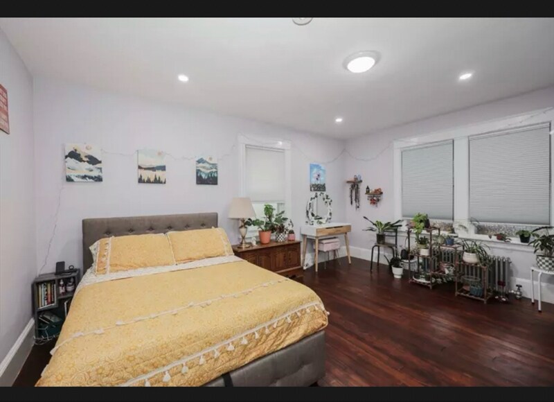 Building Photo - 35 Honora Ave