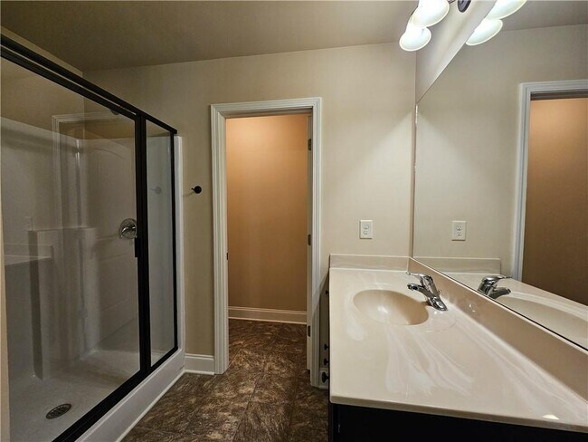 Building Photo - 2792 Misty Ivy Dr