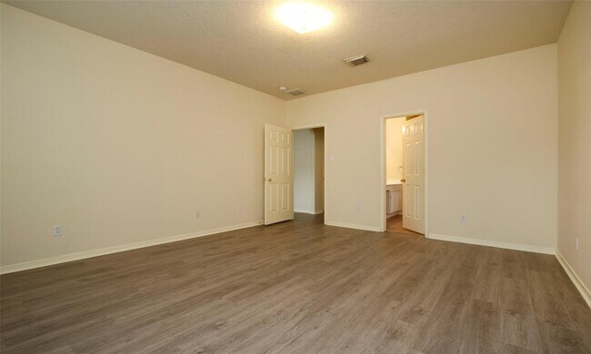 Building Photo - 20506 Spring Lilac Ln
