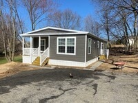 Building Photo - 135 Church Rd