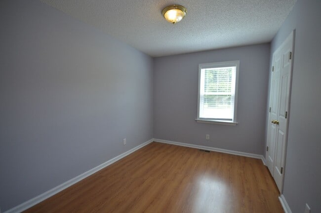 Building Photo - 5725 Stone Crystal Dr