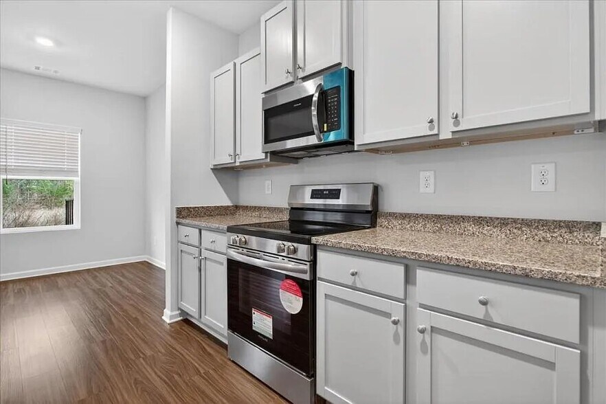 Building Photo - 115 Brexley Dr