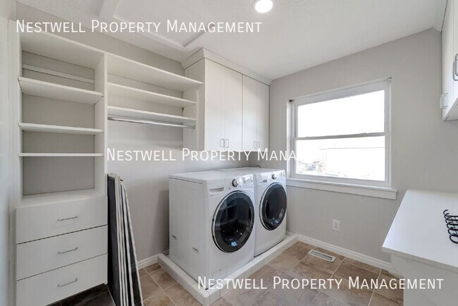 Building Photo - 353 Redberry Rd