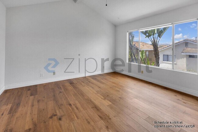 Building Photo - 28511 La Alcala