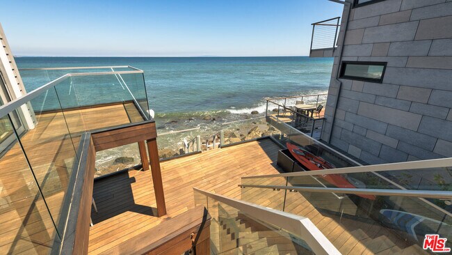 Building Photo - 26706 Latigo Shore Dr