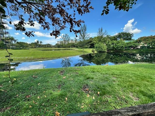 Building Photo - 423 N University Dr