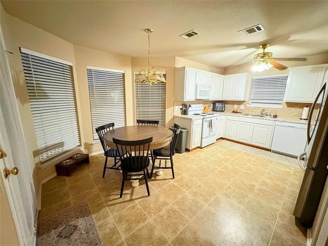 Building Photo - 913 Tourmalin Dr