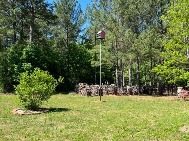 Building Photo - 6968 Moontown Dr E