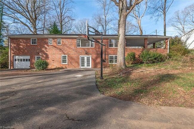 Building Photo - Earn Wealth While Leasing - Like a Homeowner - Lease to Own