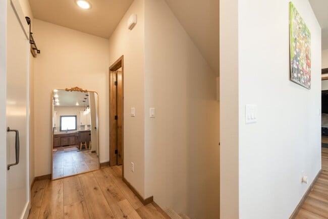 Building Photo - Beautiful Single Family Home in North Bismarck