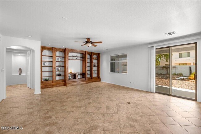 Building Photo - 4411 W Paseo Way