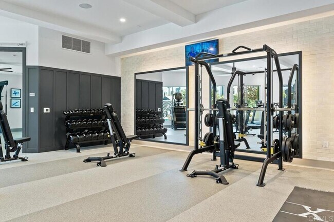 Building Photo - 2095 Paseo Belluno