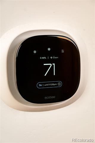 Building Photo - 1569 Utica St